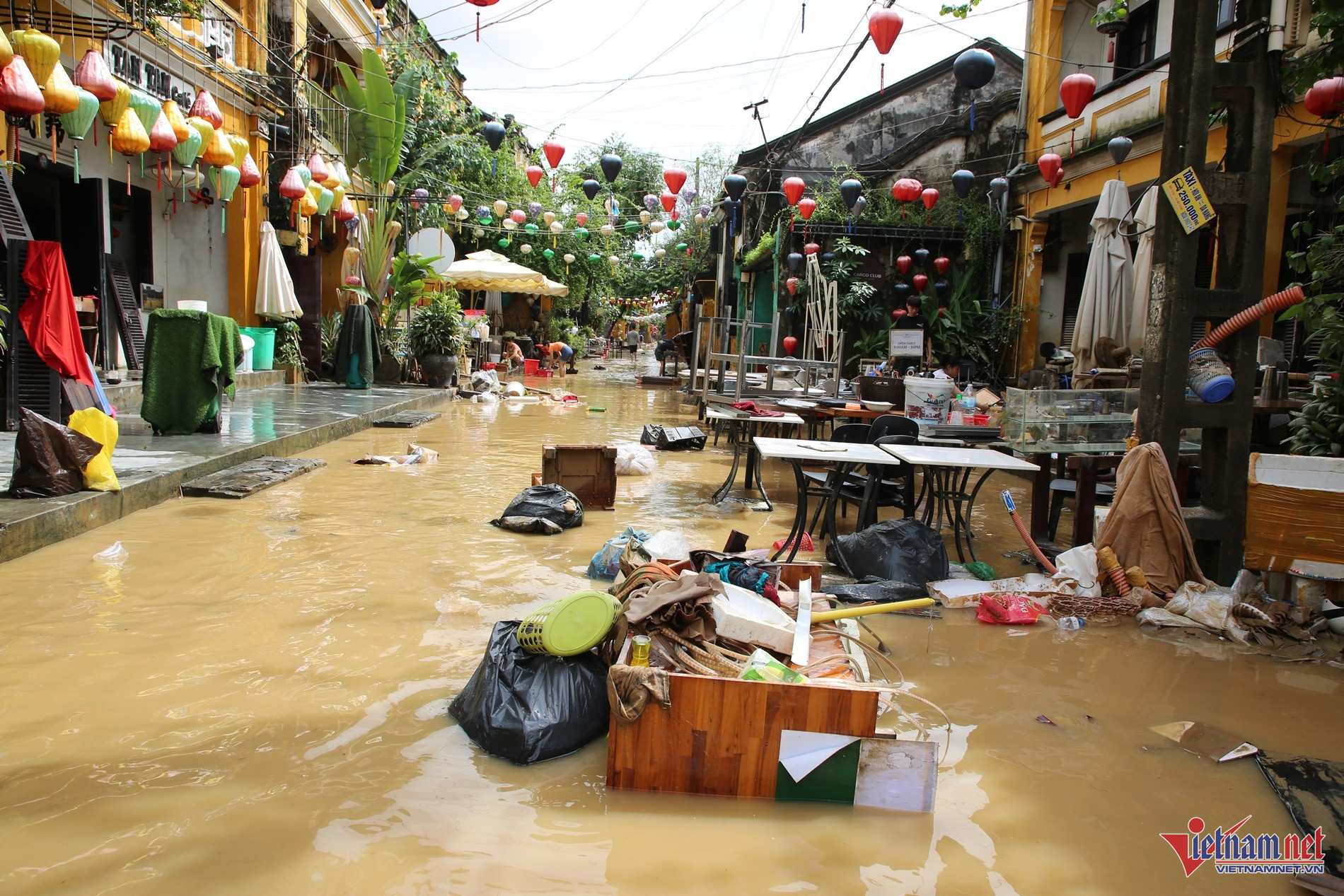 floods in vietnam12.jpg