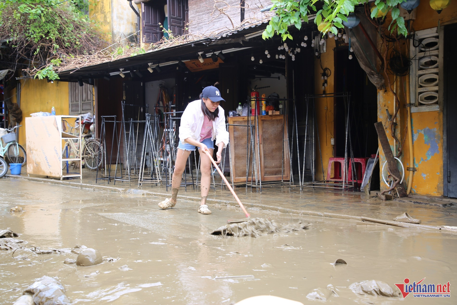 floods in vietnam14.jpg