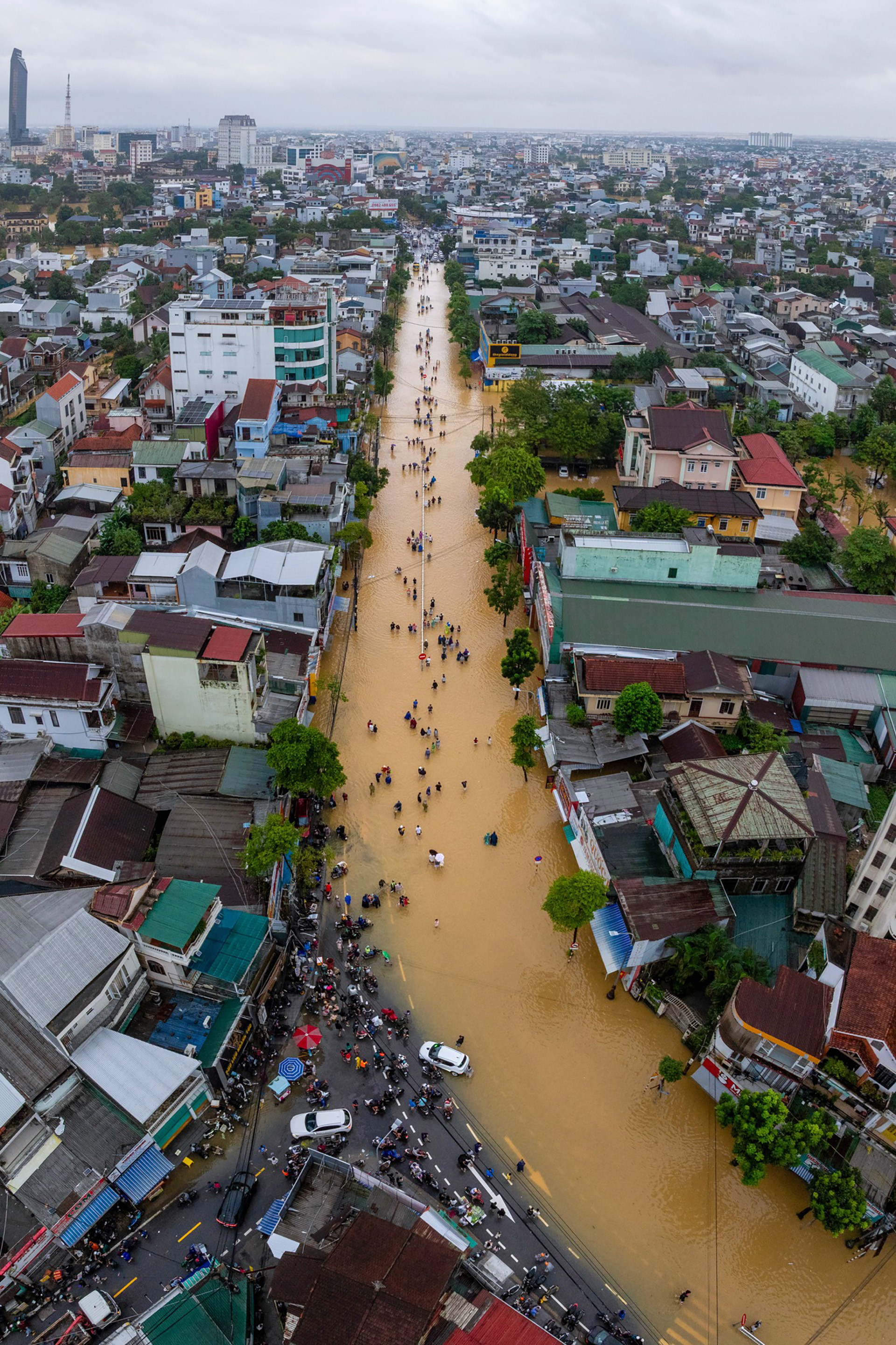 floods in vietnam17.jpg