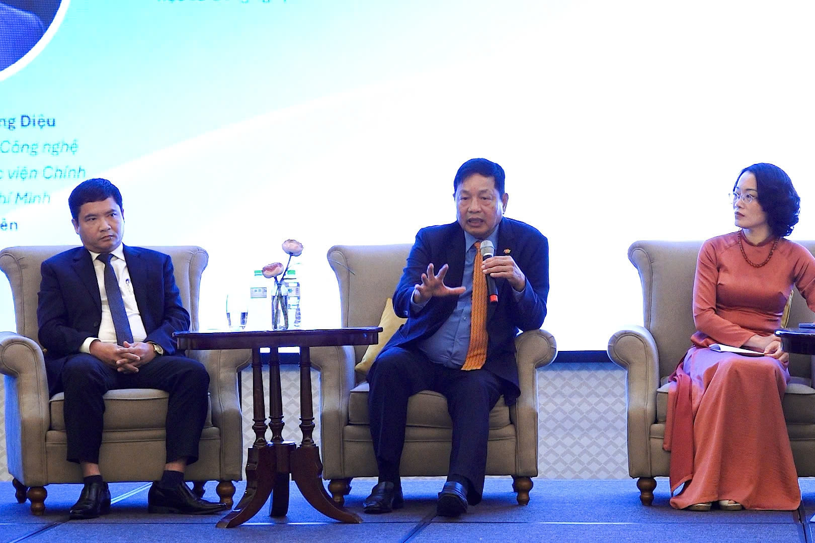 AI use in primary education aims to empower students: experts