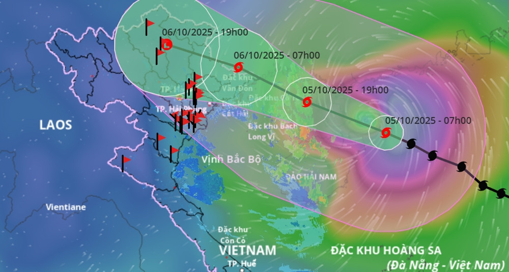 Typhoon Matmo at peak intensity, set to strike northern Vietnam tonight
