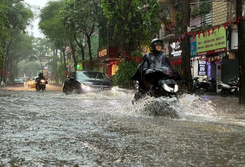 Typhoon Matmo weakens into tropical depression