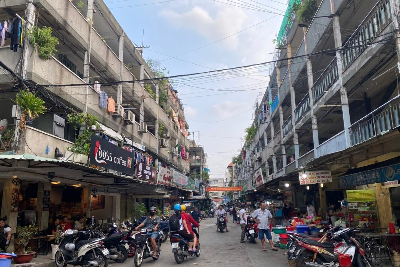 HCM City to spend $1.3 million inspecting 186 aging apartment buildings