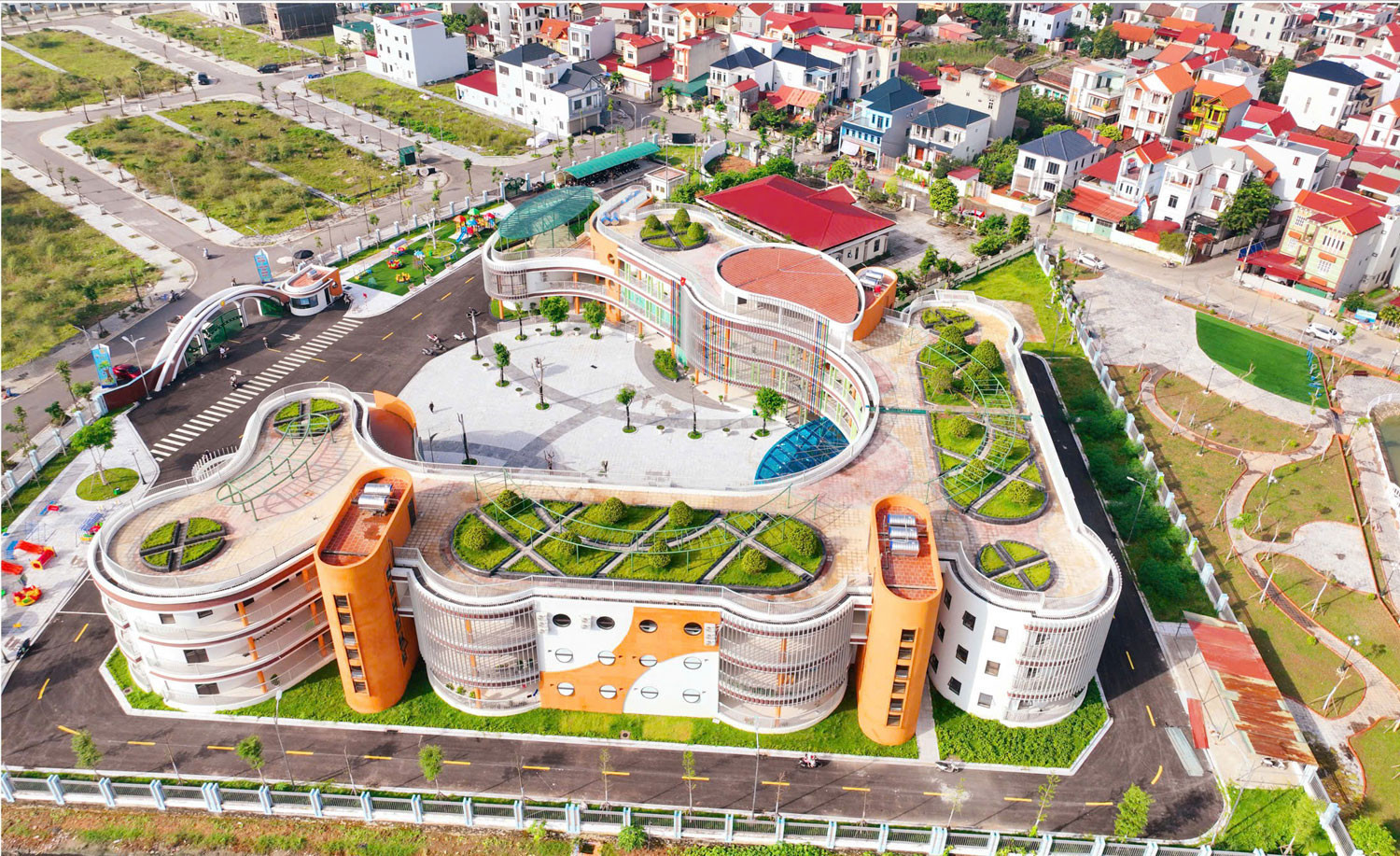 gen h z7093632546755_32dab61ecd5ac2115da803fc04da8c87.jpg