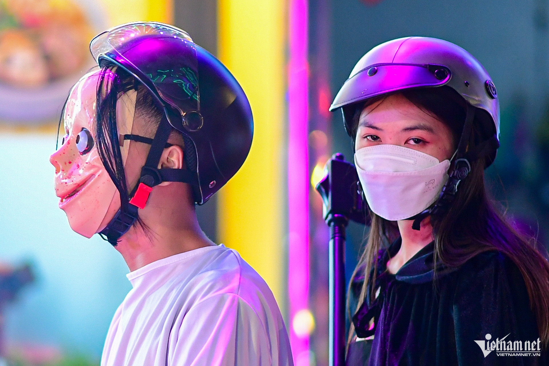 halloween saigon11.jpg