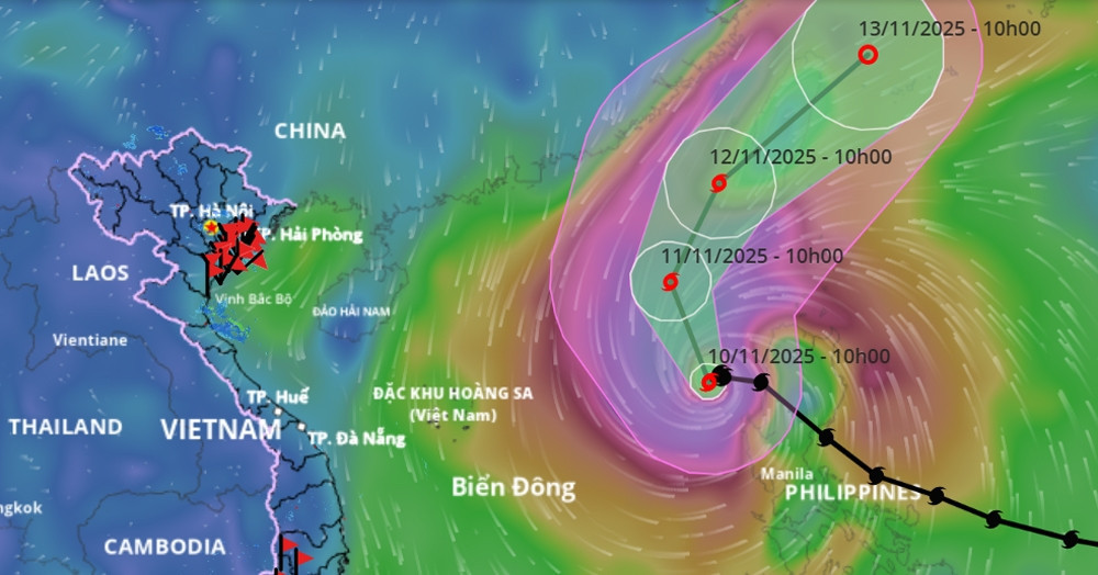 Fung-Wong stalls over East Sea with winds at Category 13