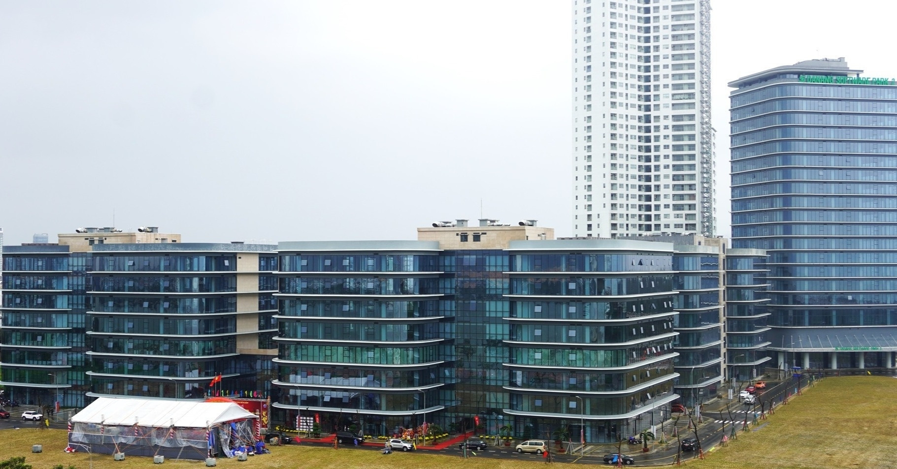 Da Nang invests $8 million to build VN's Silicon Bay for AI & semiconductor R&D