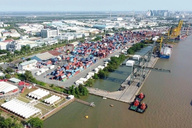 Foreign investors ready to pour capital into HCM City