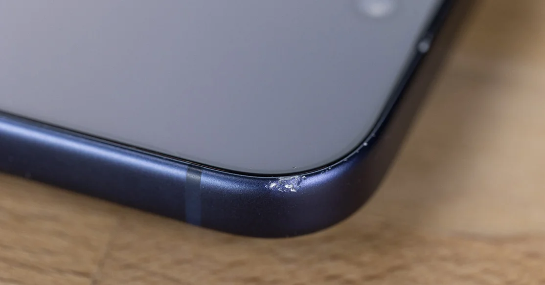 iPhone 17 Pro frame sparks durability concerns