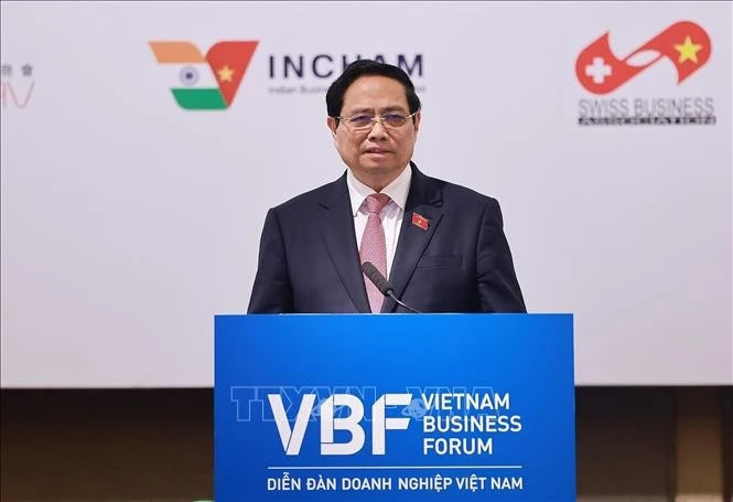 PM spotlights solidarity, cooperation, dialogue at annual business forum