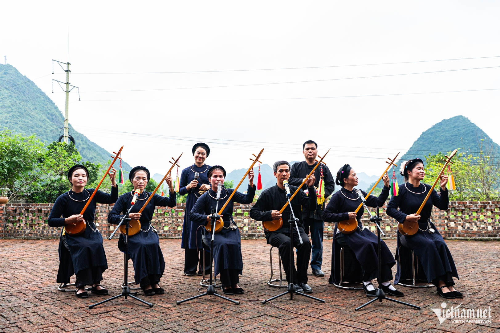 vietnam tourism3.jpg