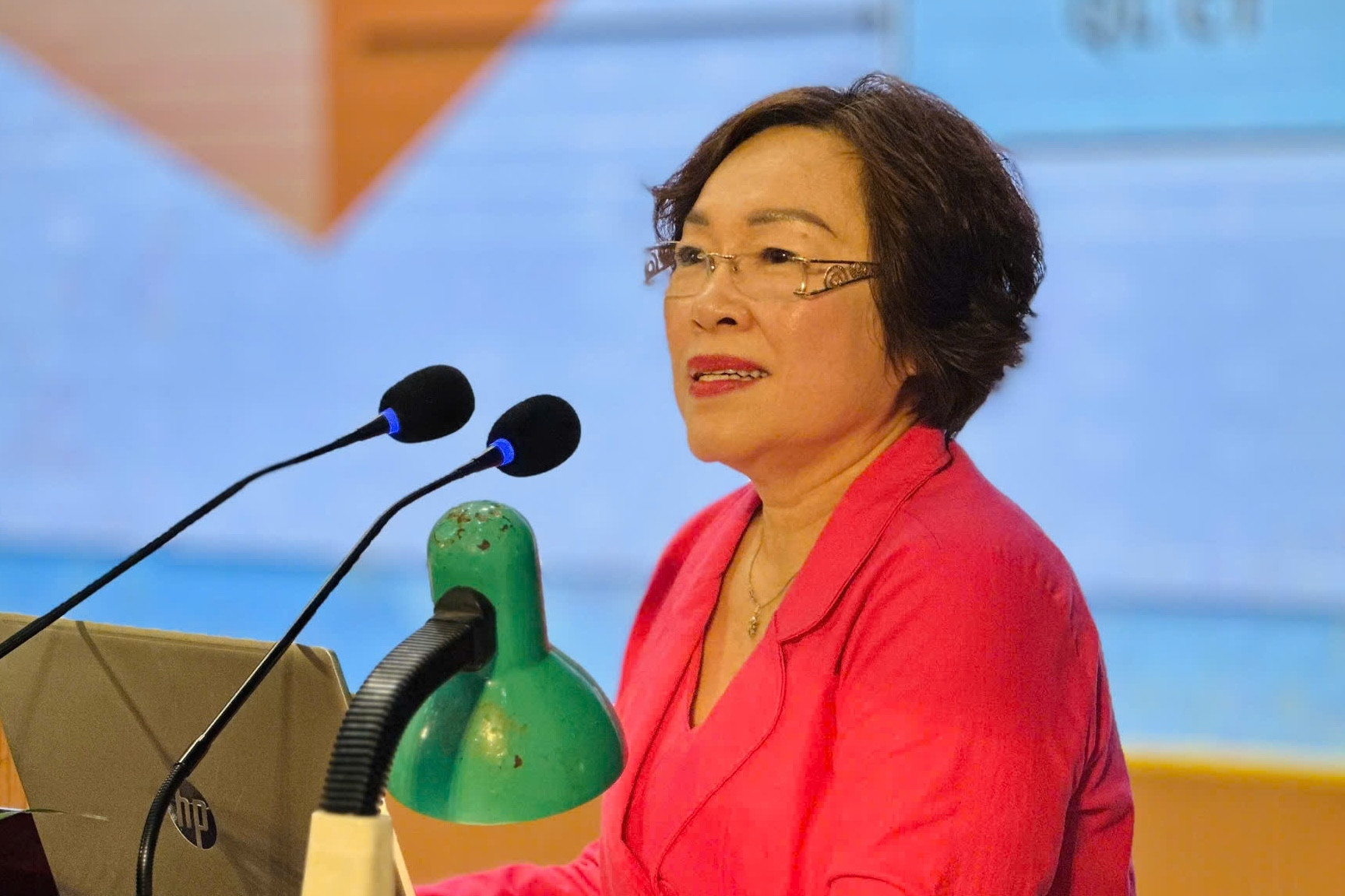 Many commune officials in charge of education lack expertise in the field