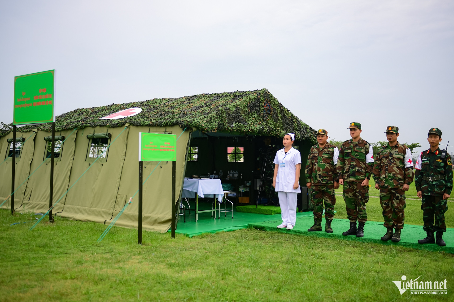 vietnam cambodia1.jpg