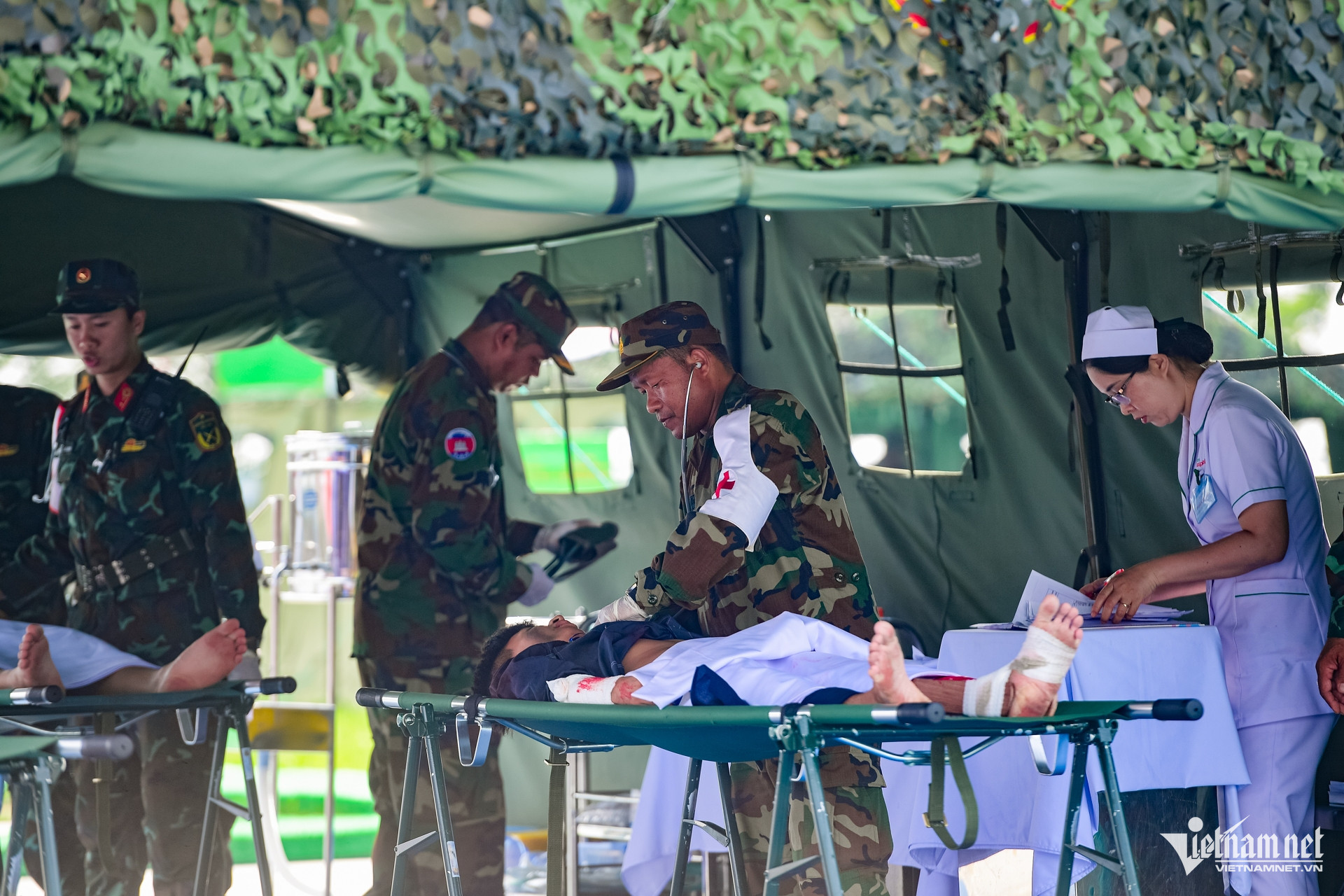 vietnam cambodia7.jpg