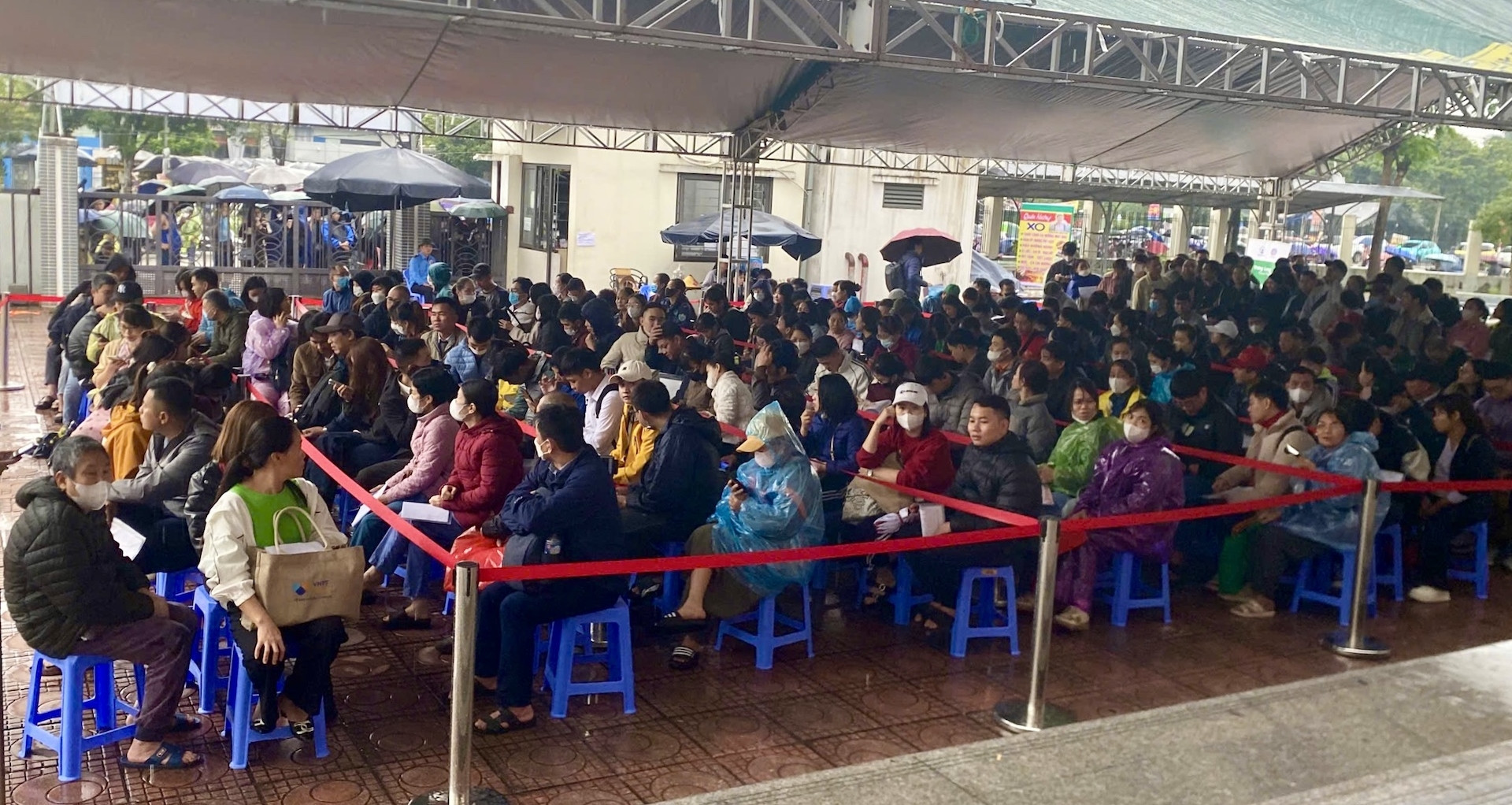 Crowds queue in the cold to buy $40,000 apartments in Hanoi