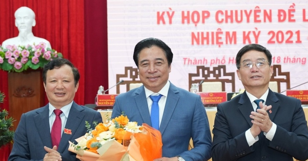 Nguyen Khac Toan appointed new chairman of Hue City People's Committee