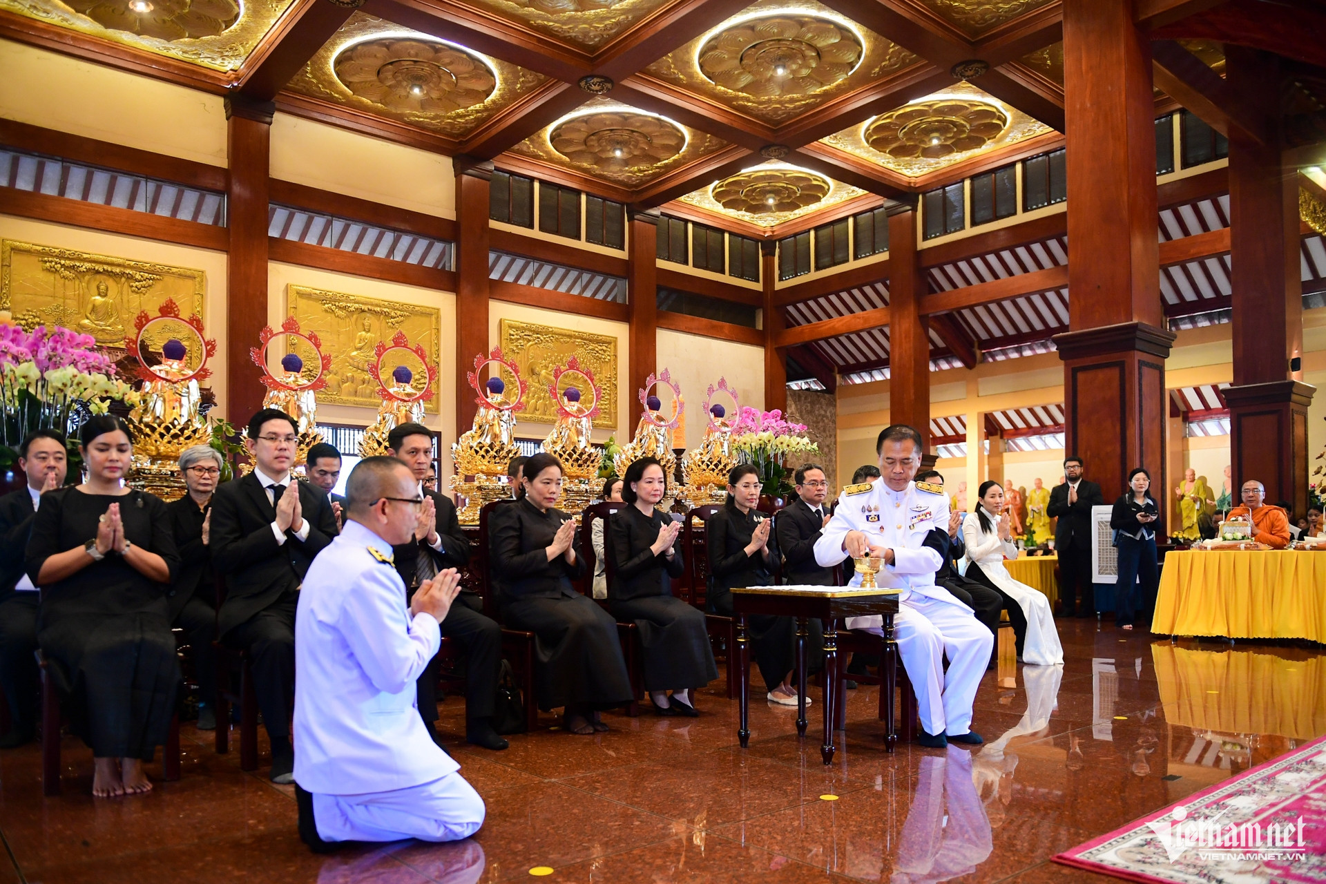buddhist rituals vietnam11.jpg