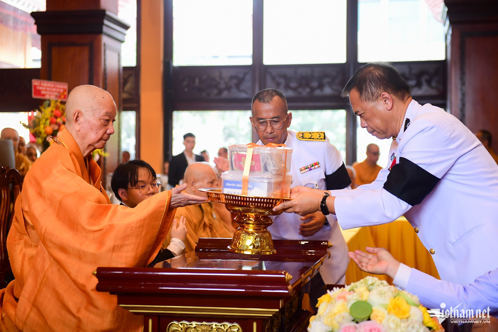 buddhist rituals vietnam5.jpg