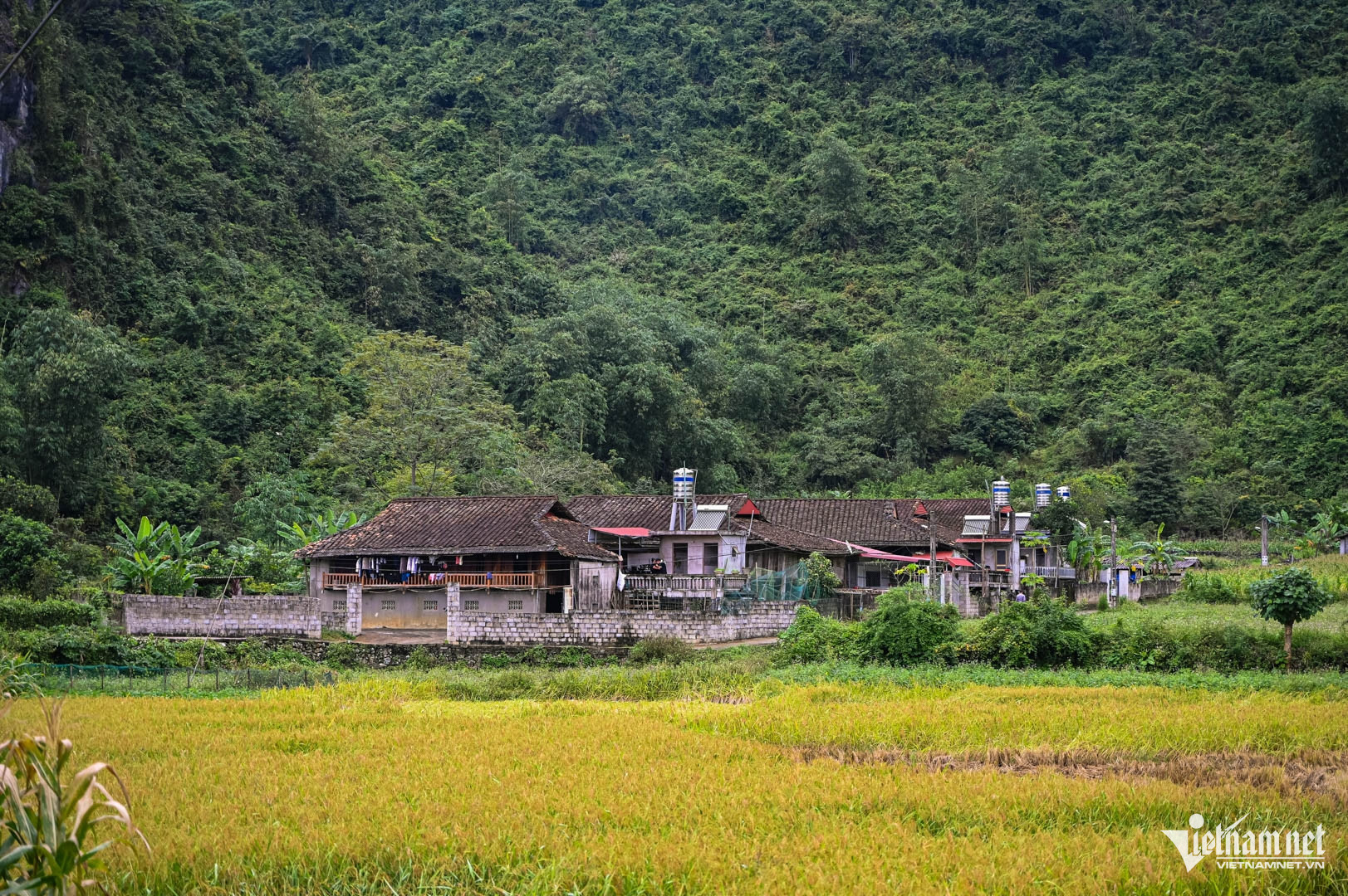 W-làng quỳnh sơn du lịch lạng sơn.jpg