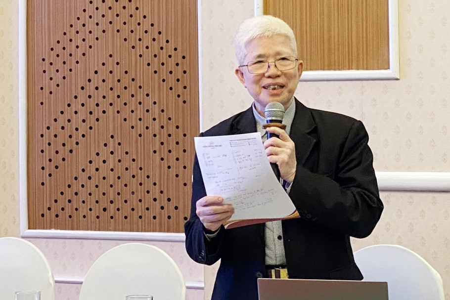 Population professor stunned by woman’s question ‘why should we have children’