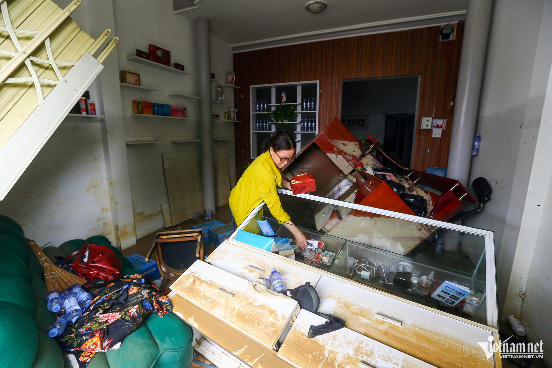 flood in nha trang1.jpg
