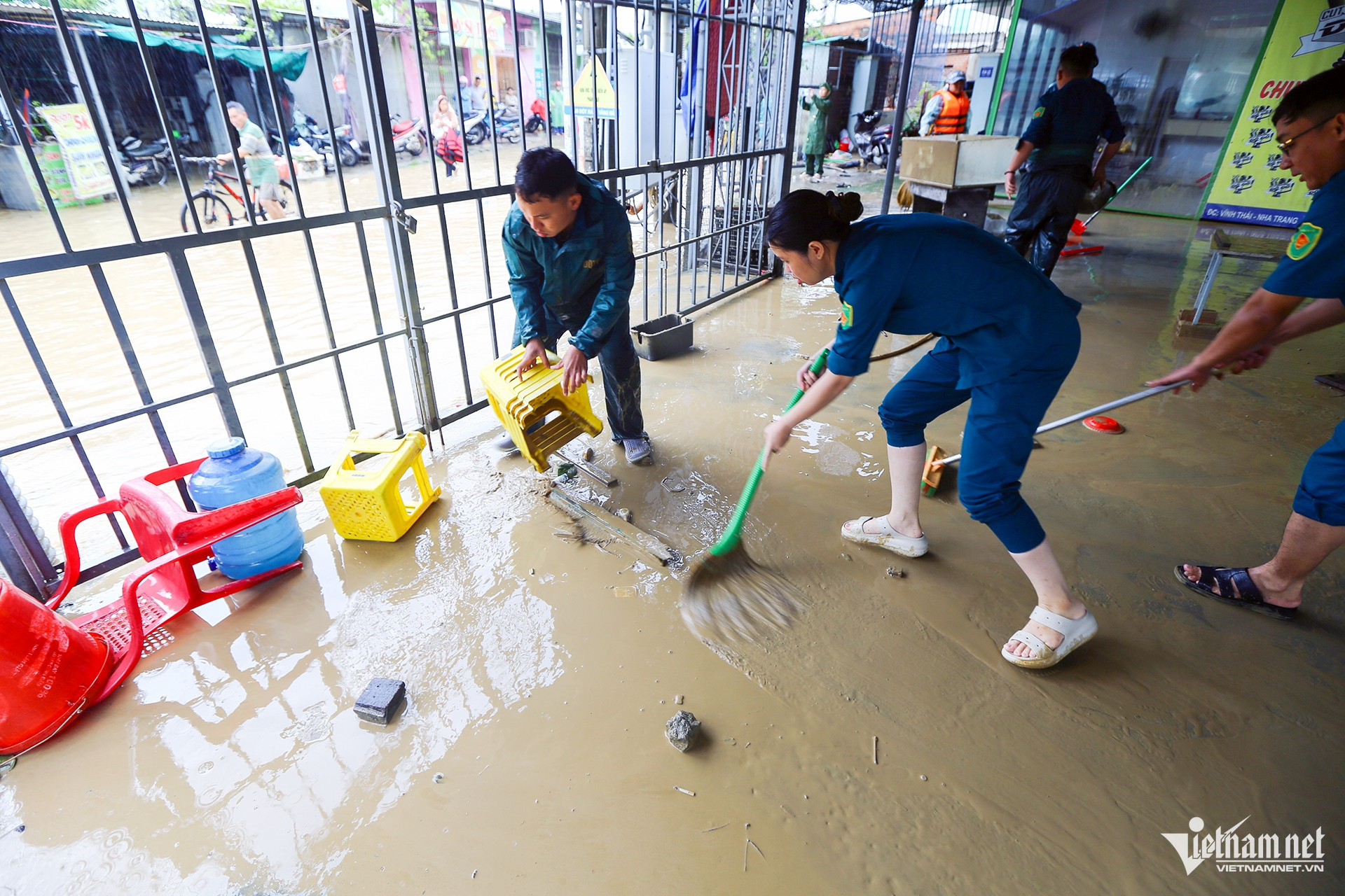 flood in nha trang10.jpg