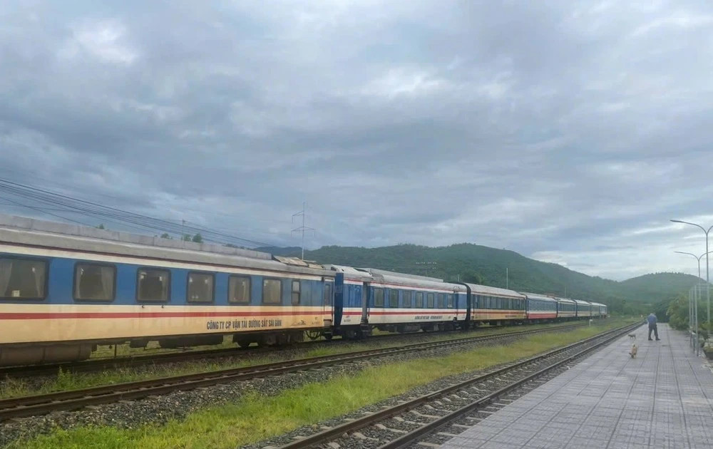 Forty-four passenger trains stop running due to flooding in central region