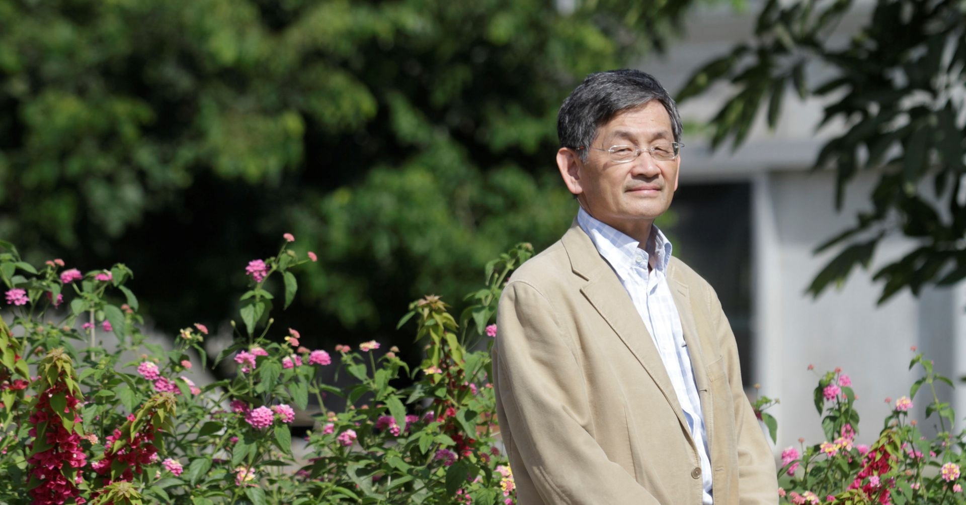 Renowned Vietnamese mathematician Le Dung Trang passes away at 78