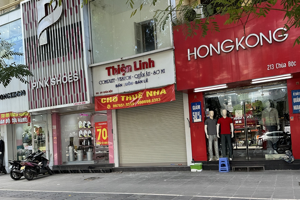 Property prices on fashion street soar past VND1.2 billion per sqm