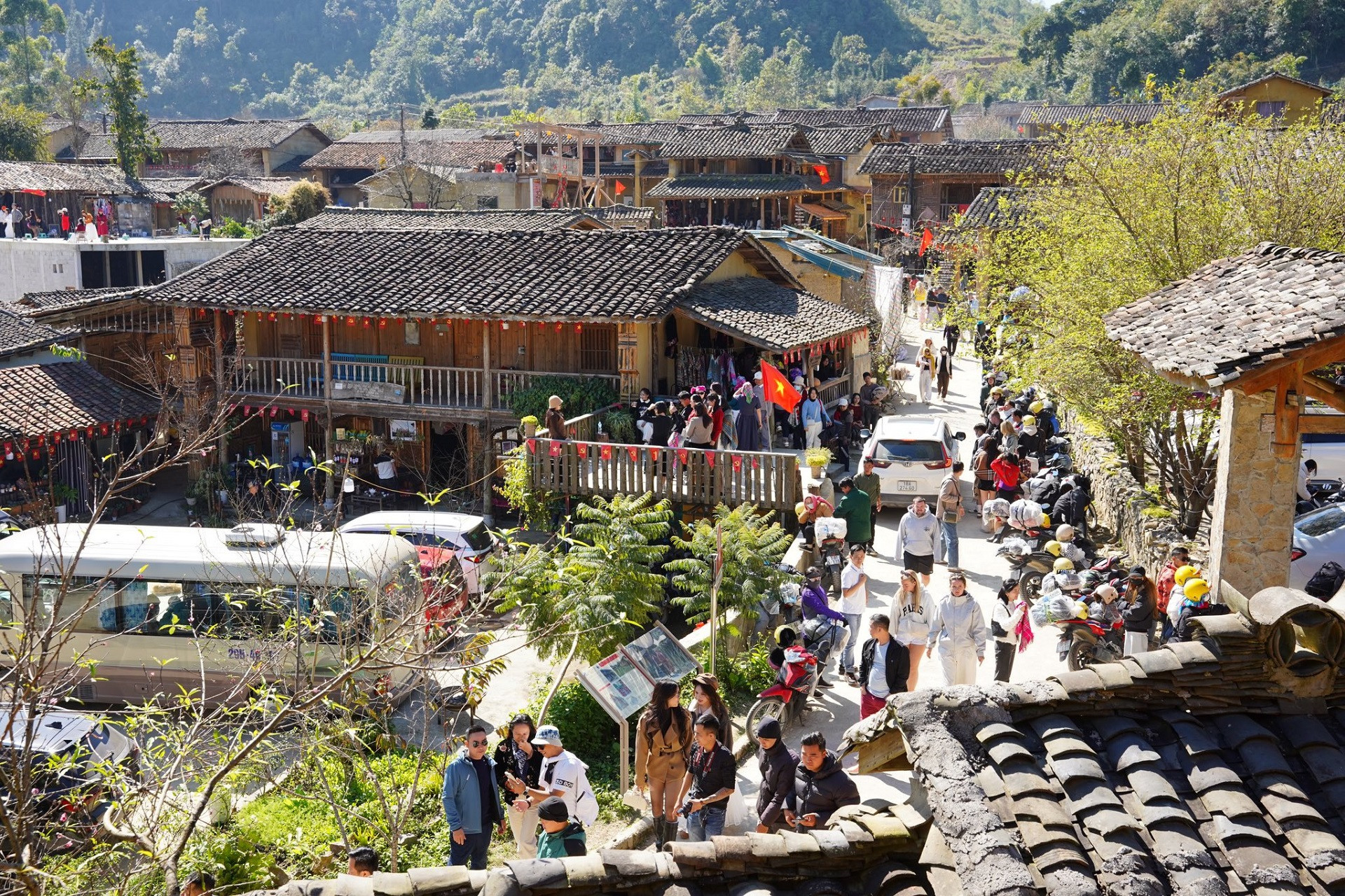 du lịch lô lô chải hà giang