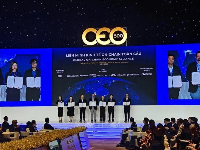 Global On-Chain Economy Alliance launched in HCM City