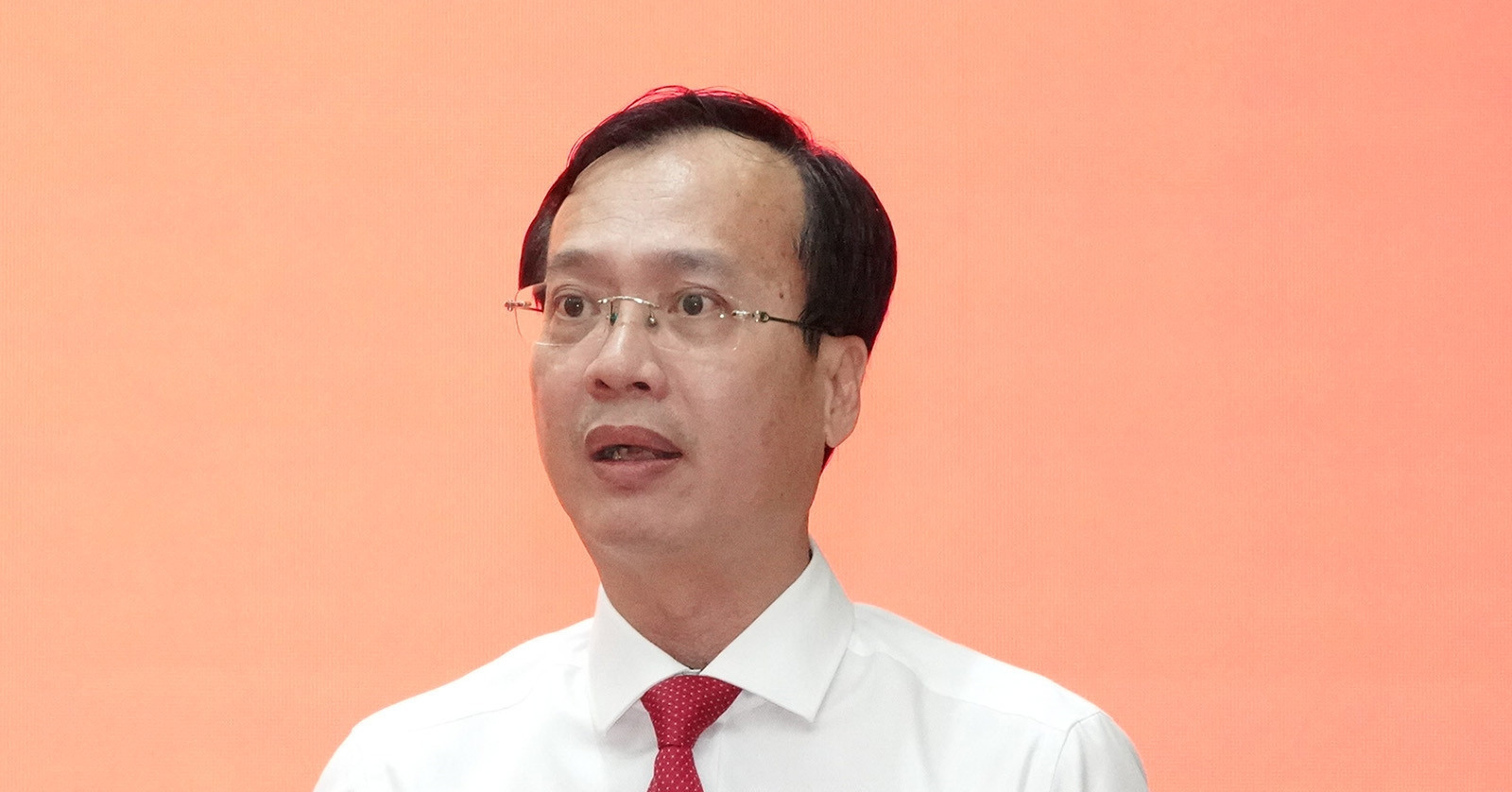 Prime Minister approves leadership changes in Quang Tri, Dong Thap, Vinh Long