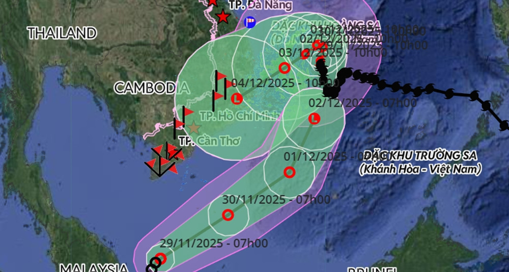 Unusual tropical depression heads toward Typhoon Koto in the East Sea