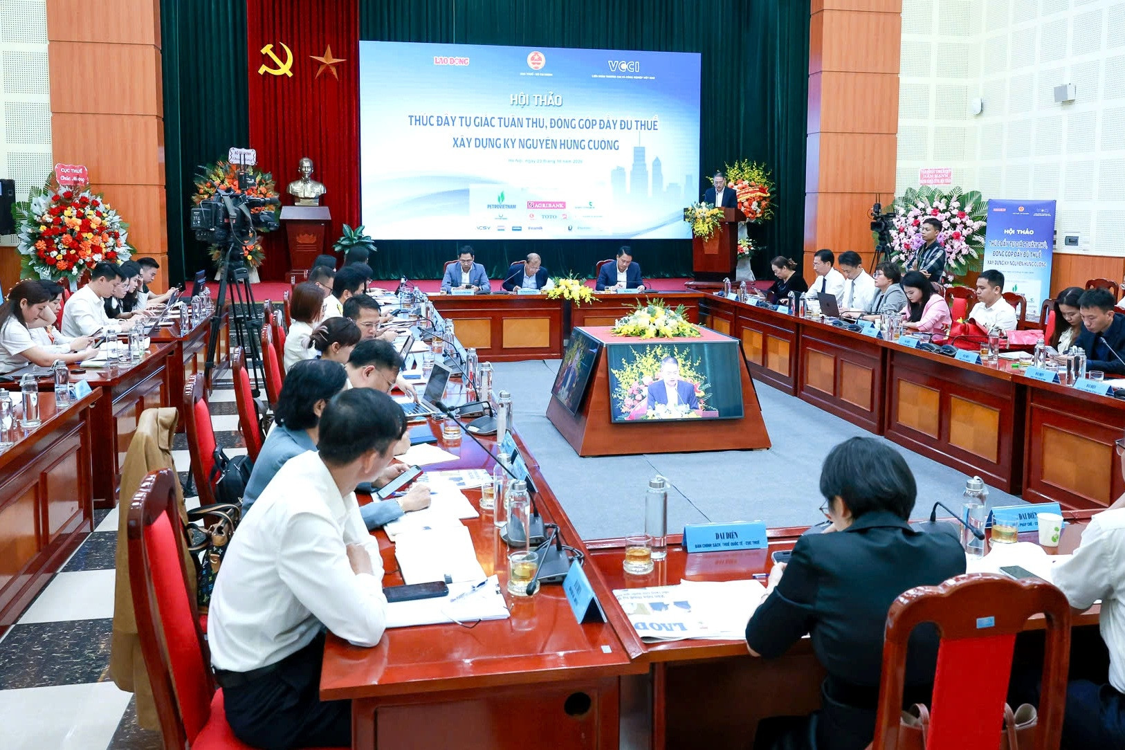 How to encourage online sellers to pay taxes voluntarily