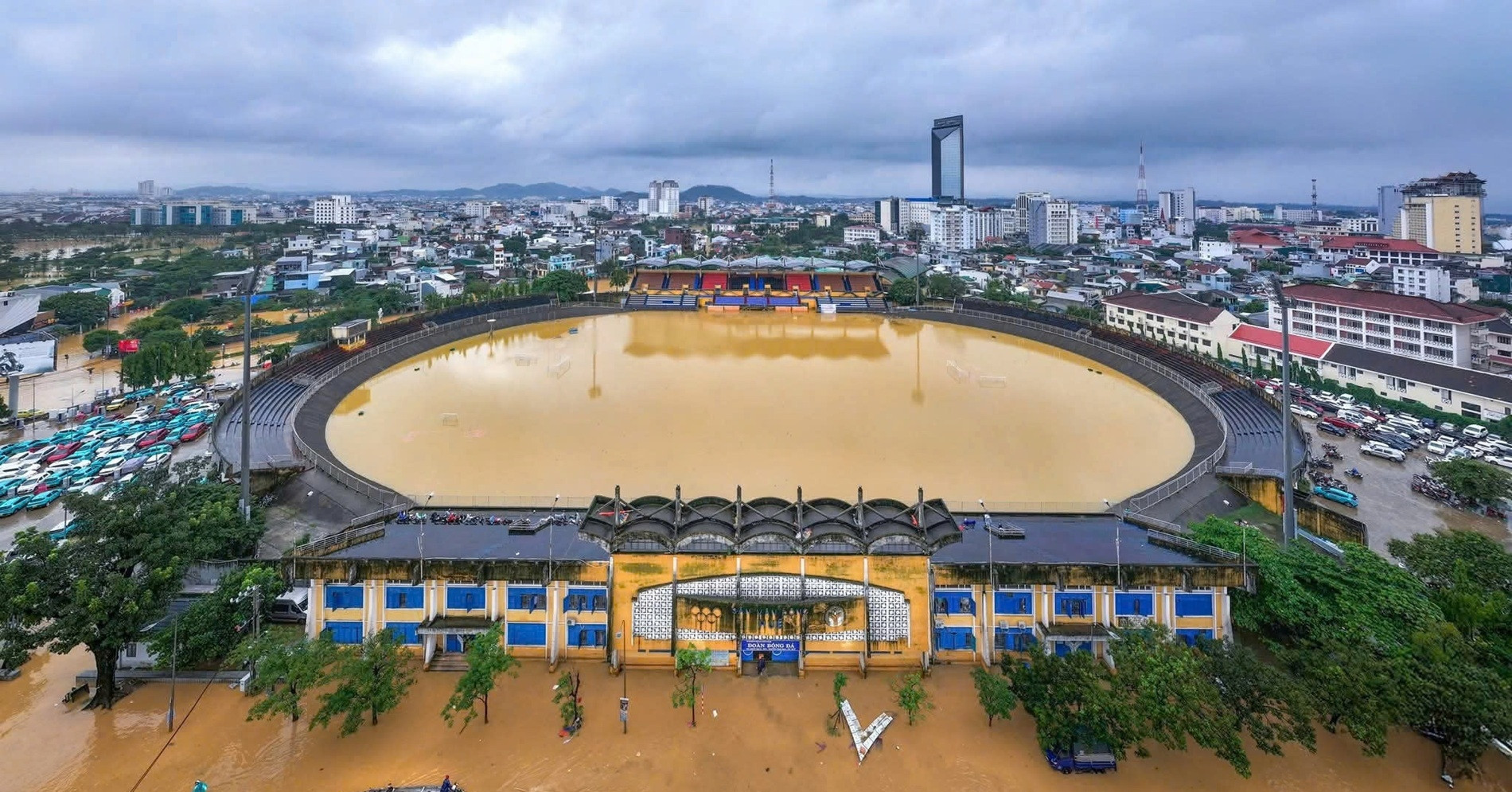 Hue City faces third flood in just over a week
