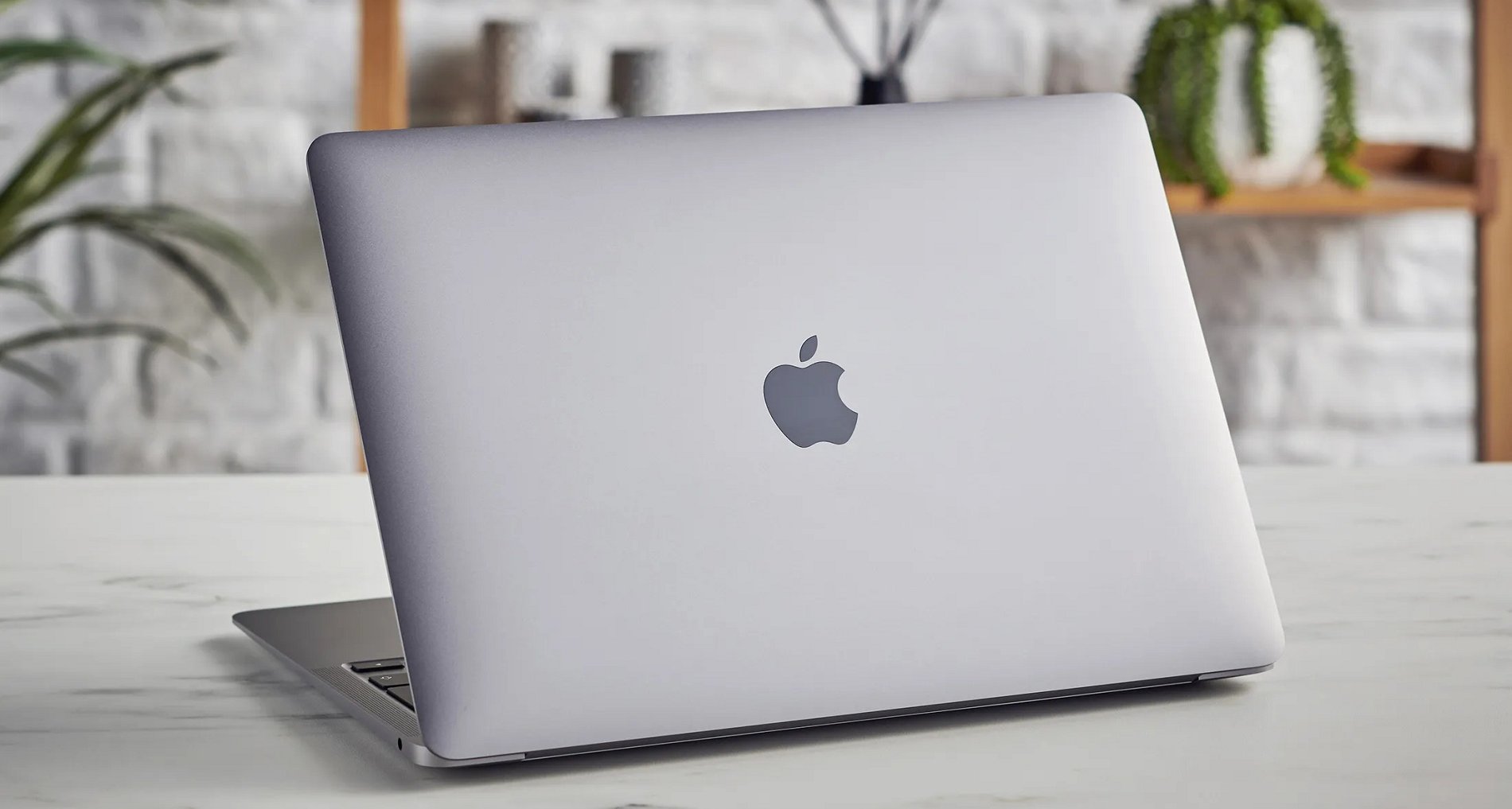 Apple to launch sub-$1,000 MacBook using iPhone chip