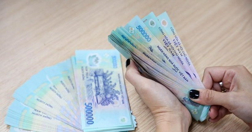 Vietnam enforces fines up to $800 for family privacy violations