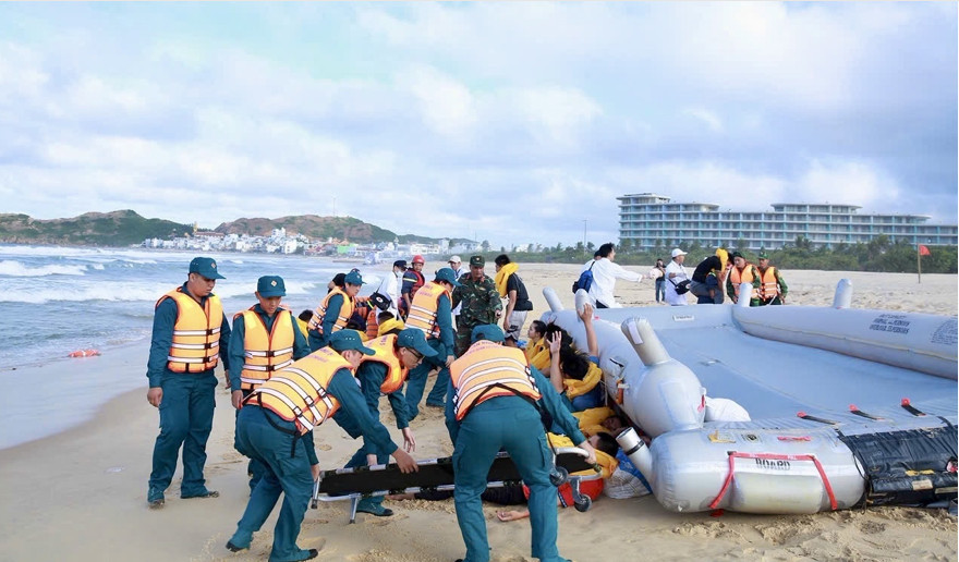 3 FLC Cứu hộ .jpg