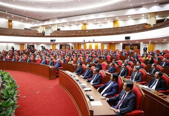 Announcement of 13th Party Central Committee’s 14th plenum