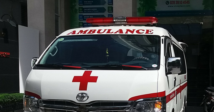 Foreign tourist in Sa Pa survives heart attack thanks to Bach Mai doctors