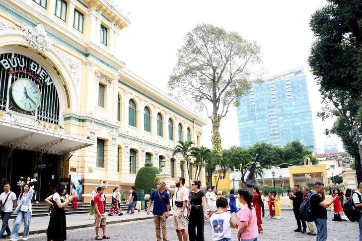 HCM City welcomes over 6.58 million international visitors in 10 months
