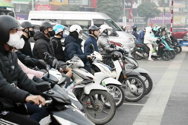 VN garment plants obtain ILO grants to boost commuting safety for workers