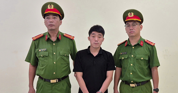 TikToker 'Du Bau Troi' arrested in HCM City for inciting regional division