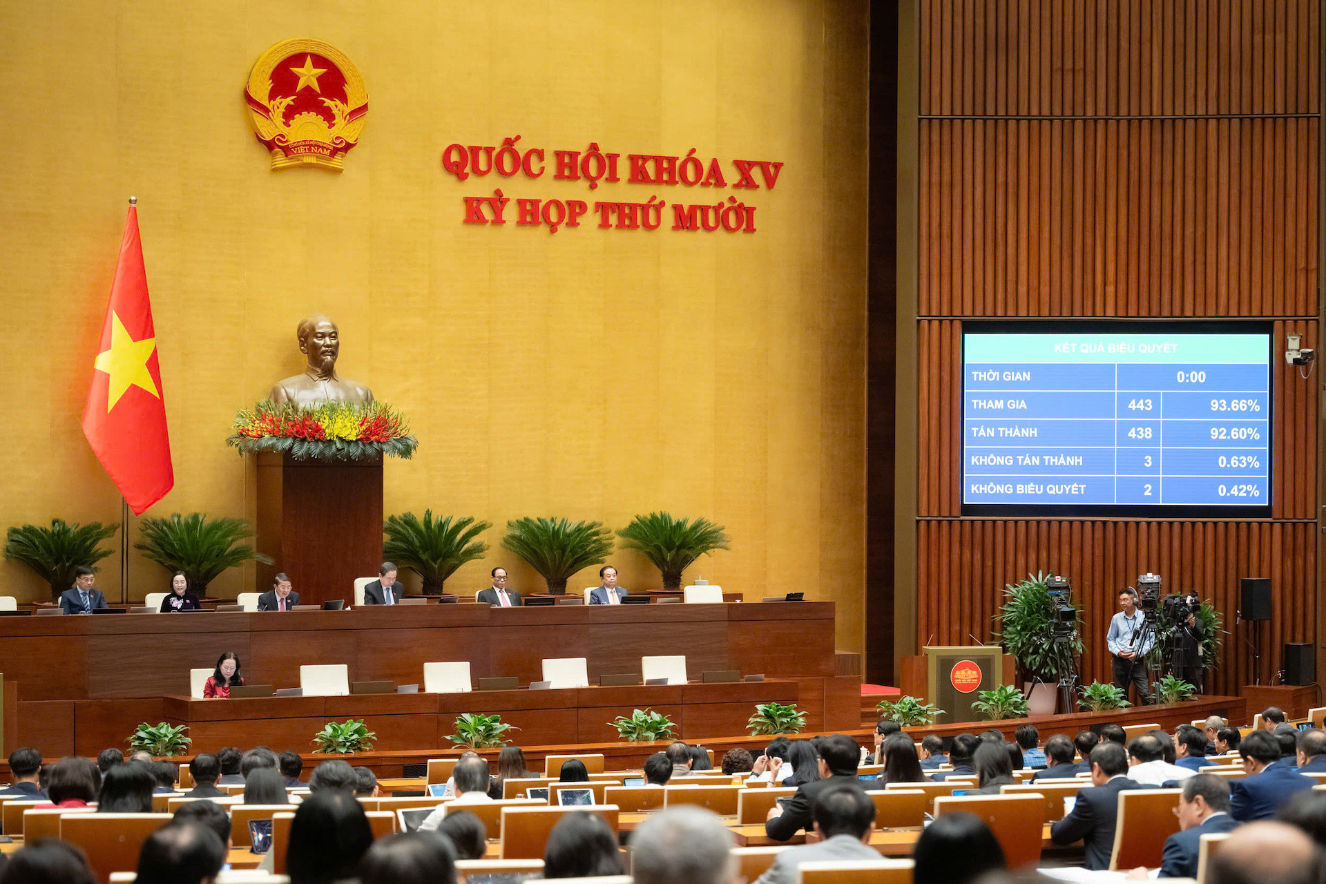 thuế thu nhập cá nhân `.jpeg