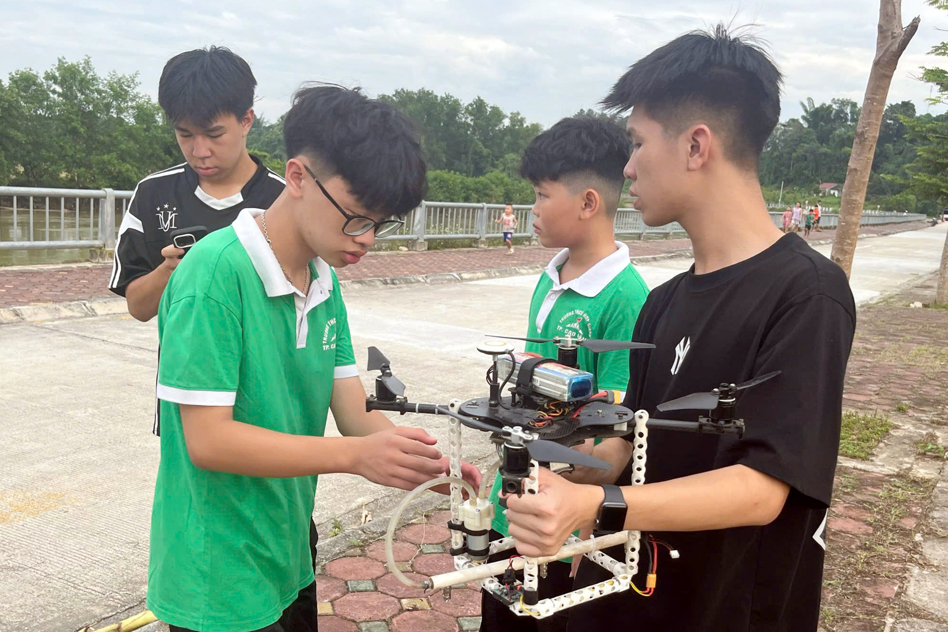 vietnamese student3.jpg