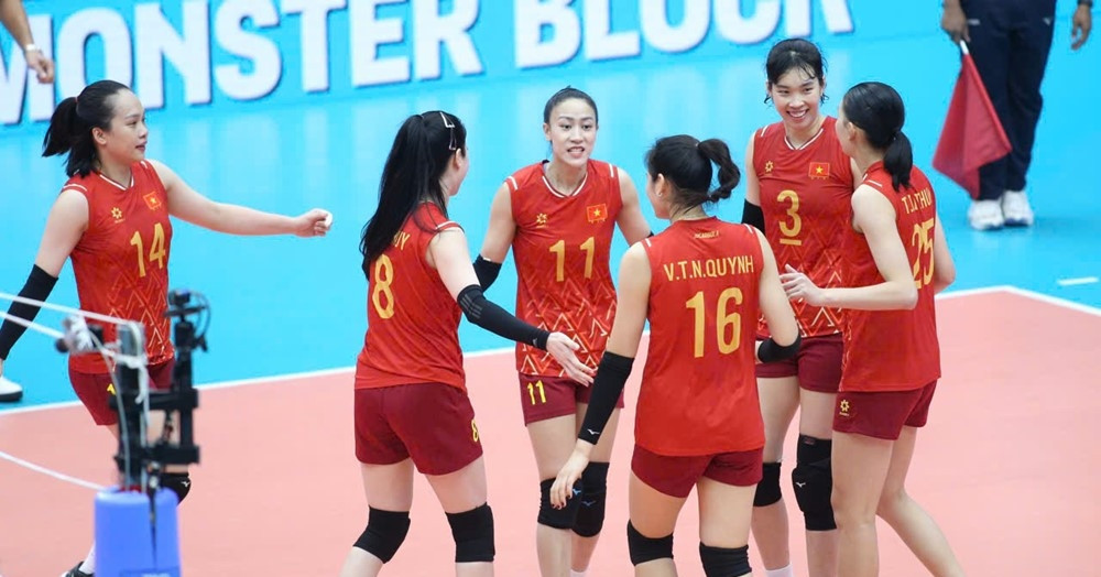 Vietnam thrashes Indonesia in women’s volleyball at SEA Games 33