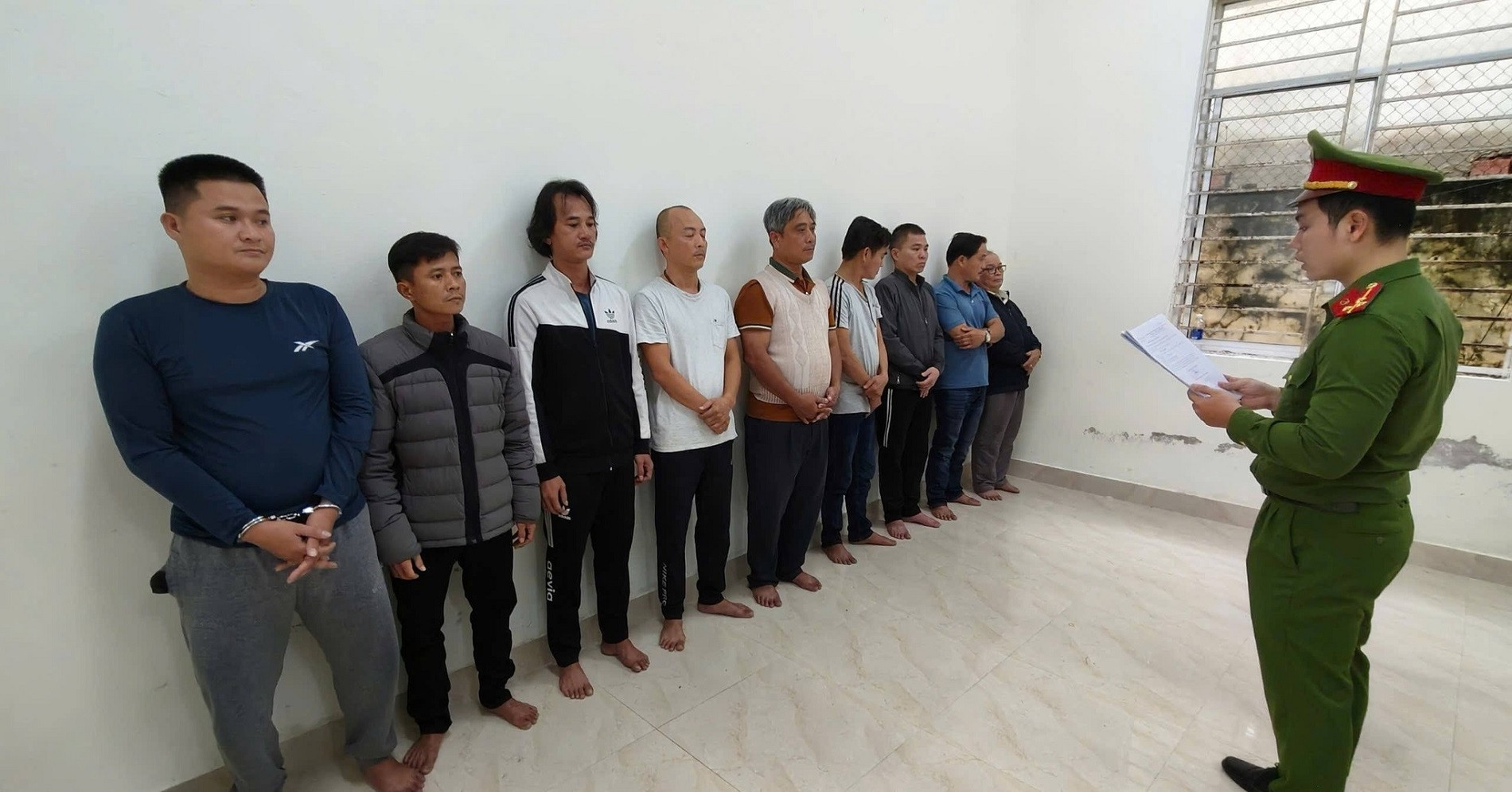 Young mastermind behind $16 million football betting ring busted in Da Nang