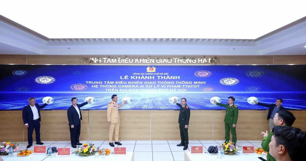 Hanoi officially launches smart traffic control centre