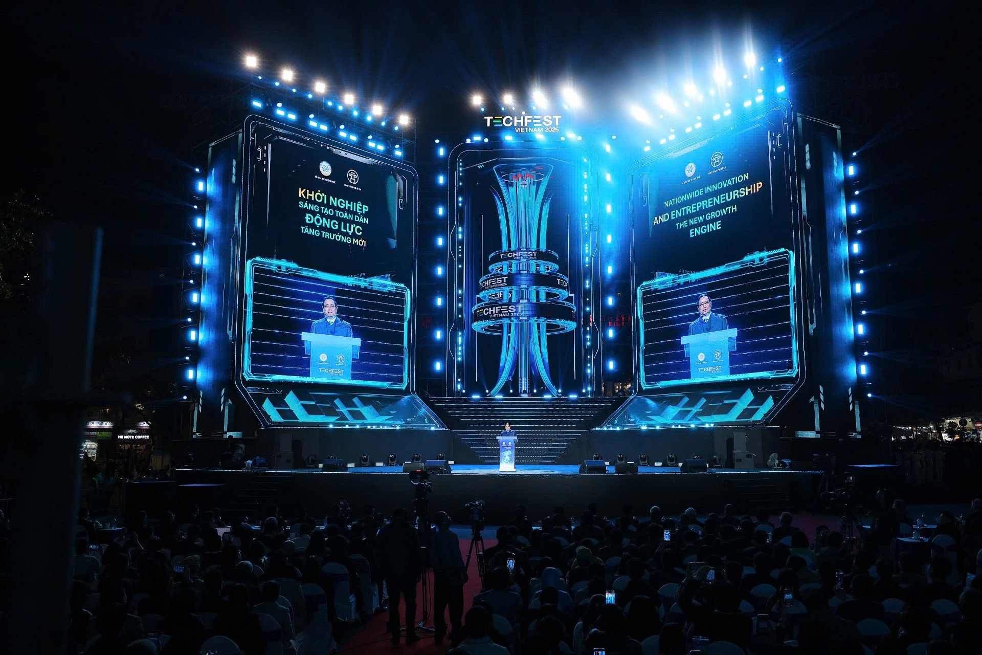 CMC brings digital governance to Vietnam’s grassroots at TECHFEST 2025