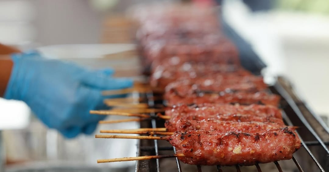 Vietnamese restaurant in California goes viral with Nha Trang grilled rolls